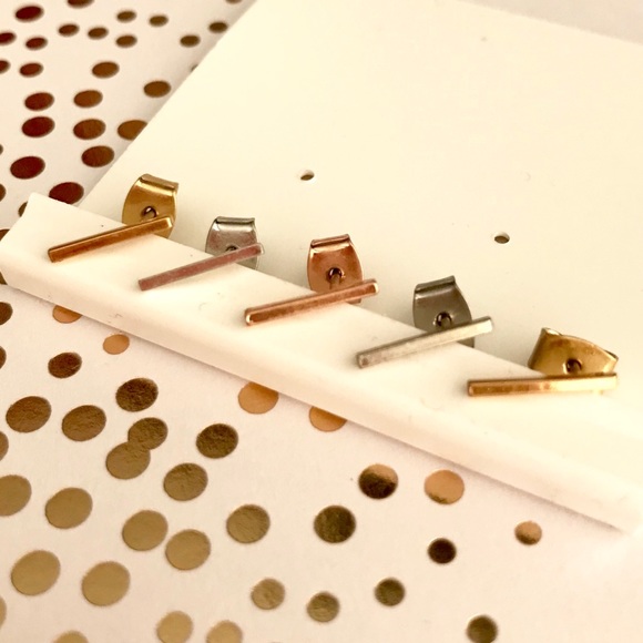 SALEMadewell Mix and Match Bar Stud Earrings - Picture 5 of 5